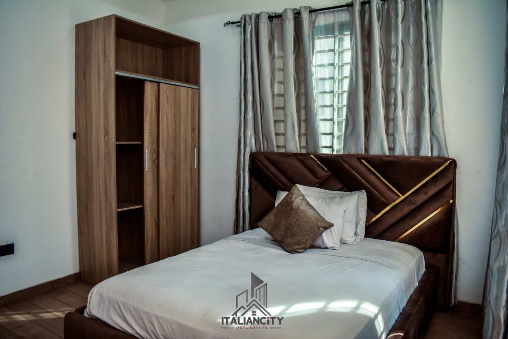 ItalianBoy Apartment